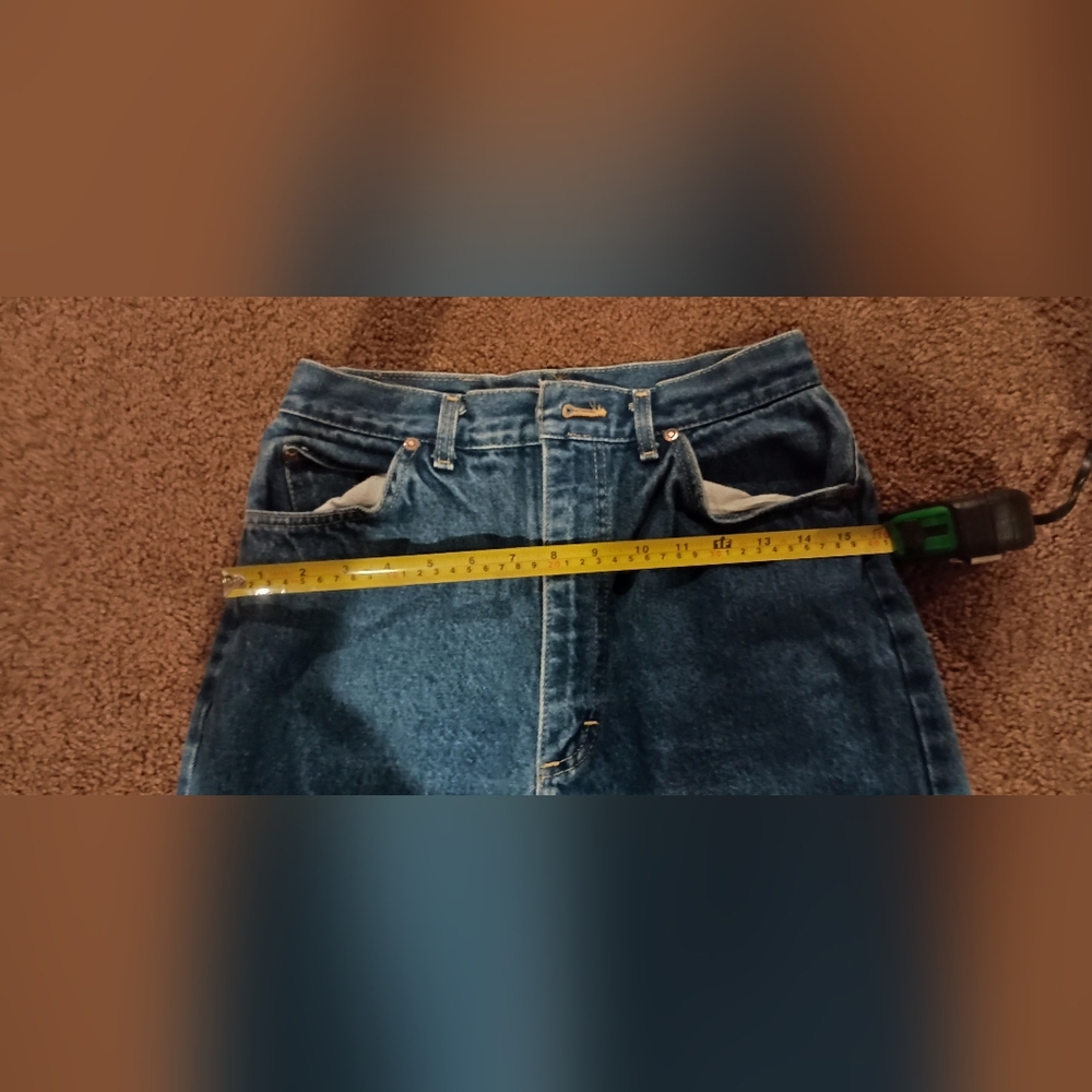 Lee Riders Cuffed Capris - Picture 4 of 6
